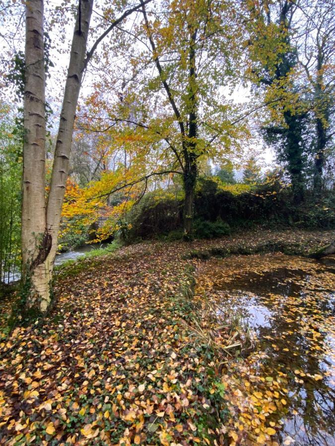 Le Pont De Benneville Cahagnes 外观 照片